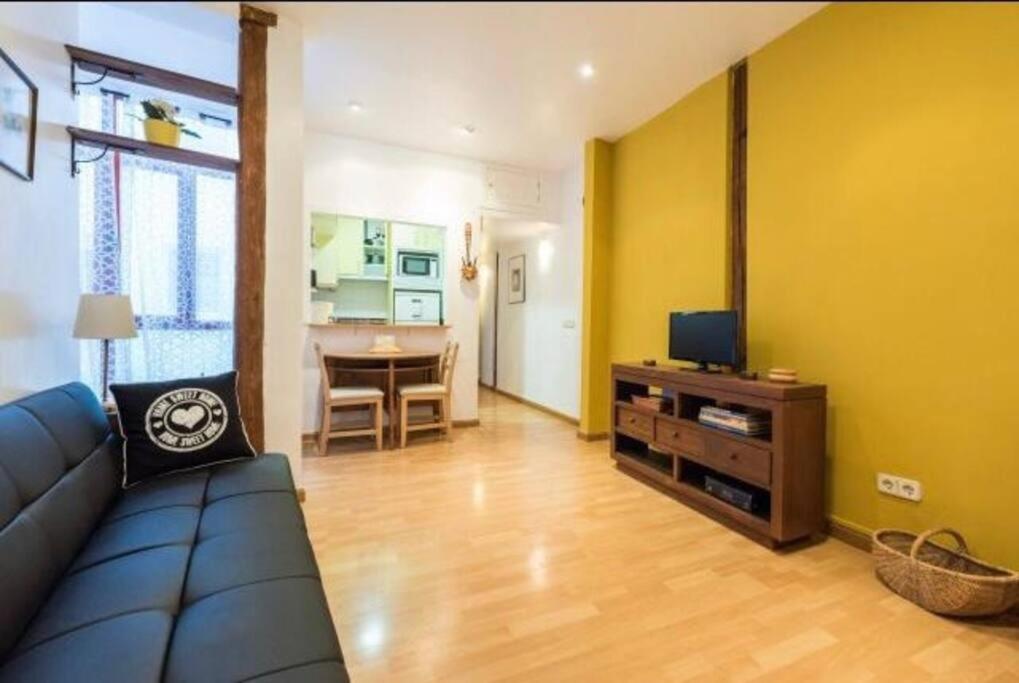 Luminoso En Lavapies-tirso De Molina Apartament *